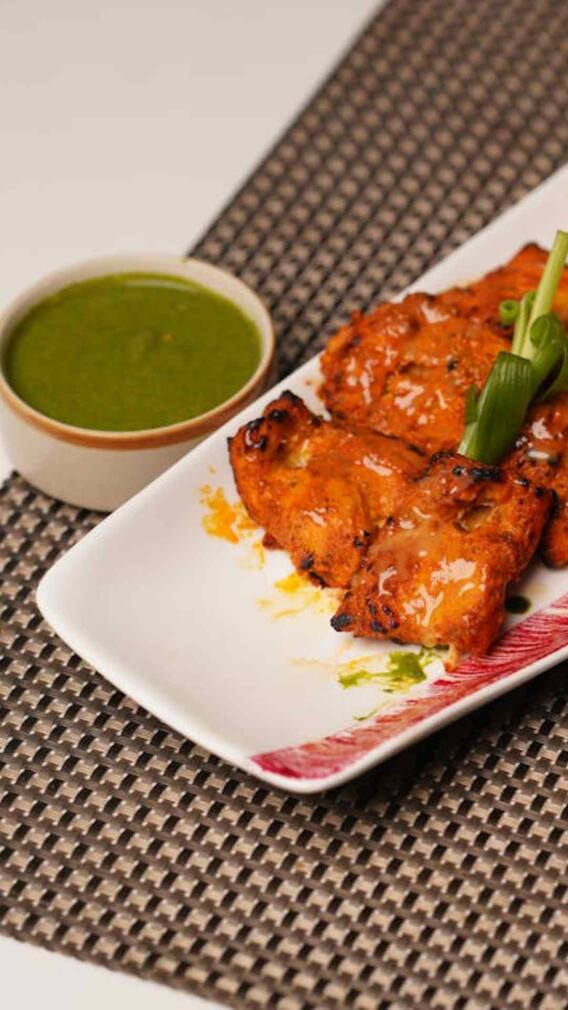 గ్రీన్ చట్నీని ఇంట్లోనే ఈజీగా చేసేయండిలా.. సింపుల్ రెసిపీ ఇదే