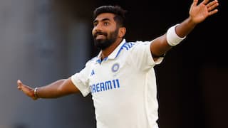 Jasprit Bumrah become 2nd bowler in the world to out Steve Smith on golden duck in test cricket IND vs AUS 1st Perth Test