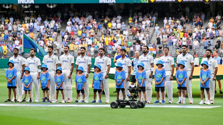 Border-Gavaskar Trophy 2024-25: Virat Kohli Hands Debut Caps To THESE IPL 2024 Finalists For Perth Test | WATCH