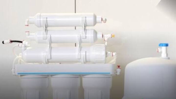 ওয়াটার পিউরিফায়ার সবসময় উত্তর-পশ্চিম দিক করে রাখুন। এতেই বাড়ির বাস্তু ঠিক থাকবে।