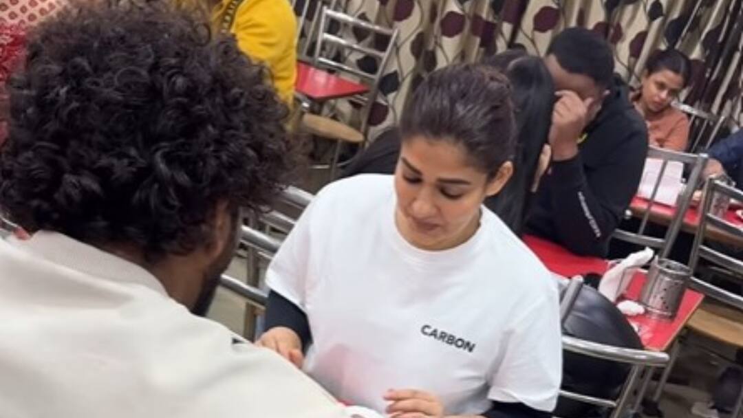 Vignesh Shivan-Nayanthara Go Unnoticed At Delhi Restaurant; Wait In Queue For 30 Minutes Vignesh Shivan-Nayanthara Go Unnoticed At Delhi Restaurant; Wait In Queue For 30 Minutes Vignesh Shivan-Nayanthara Go Unnoticed At Delhi Restaurant; Wait In Queue For 30 Minutes