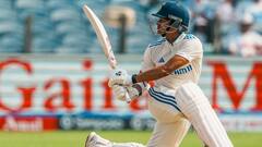 Yashasvi Jaiswal Record: यशस्वी ने पर्थ टेस्ट में तोड़ा छक्कों का रिकॉर्ड, 147 सालों में पहली बार हुआ ऐसा
