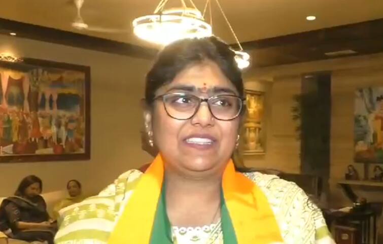 Maharashtra Polls Result Sreejaya Chavan secured a landslide victory in her maiden assembly election Maharashtra Assembly Result: Ex-CM Ashok Chavan's Daughter Defeats Tirupati Kondhekar From Bhokar Seat