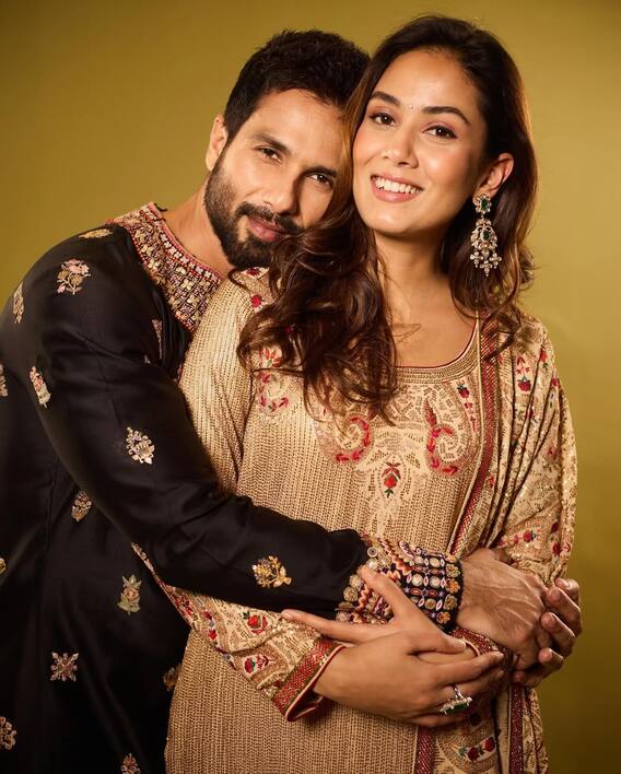 অভিনয় করেন না, তবু নজরকাড়া ফিটনেস মীরা কপূরের!