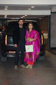 Aadar Jain Roka Ceremony: कजिन आदर की रोका सेरेमनी में साड़ी पहन करीना ने लूटी लाइमलाइट, गायब दिखीं भाभी आलिया भट्ट