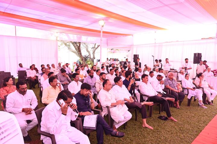 पराभवाला पुणे पोरशे अपघात प्रकरण, शरद पवार गटातील दिग्गज नेत्यांचा सभा यांचा फटका बसल्याची माहिती सध्या समोर येत आहे.