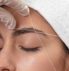 ਥਰਿੱਡਿੰਗ ਕਰਾਉਣ ਤੋਂ ਬਾਅਦ ਚਿਹਰੇ 'ਤੇ ਮੁਹਾਂਸੇ ਆਉਣ ਦੀ ਕੀ ਵਜ੍ਹਾ? ਜਾਣੋ ਕਿਵੇਂ ਕਰੀਏ ਬਚਾਅ