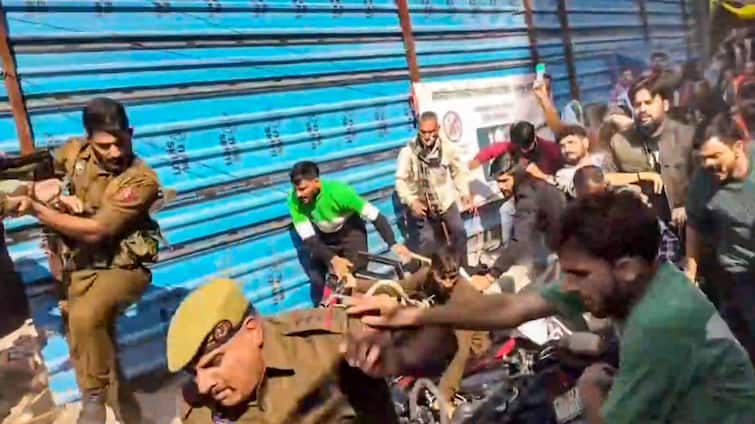 Violent Protests Erupt In J&K's Katra Over Vaishno Devi Ropeway Project