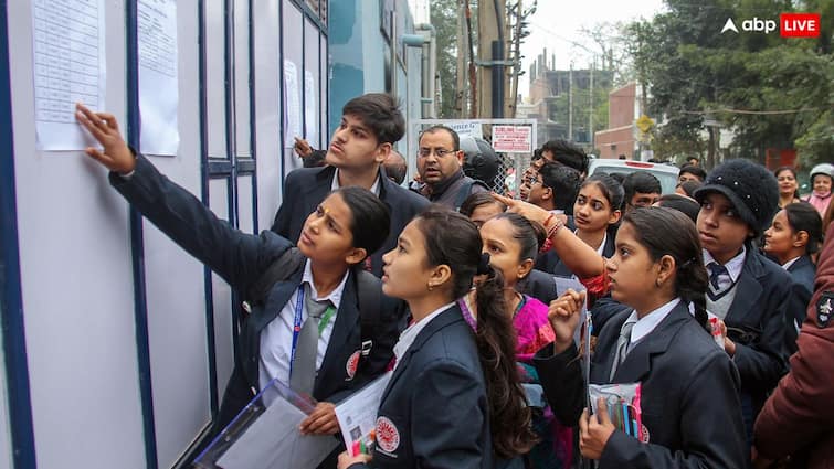 ICSE ICE Class 10 and class 12 Board Exam Date Sheet 2025 download schedule link cisce.org complete timetable ICSE, ICE के छात्रों का इंतजार हुआ खत्म, बोर्ड ने जारी की परीक्षाओं की डेटशीट- यहां से डाउनलोड करें पूरा शेड्यूल
