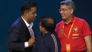 IPL 2025 Mega Auction Akash Ambani shake hand RCB Management for not using RTM WIll jacks