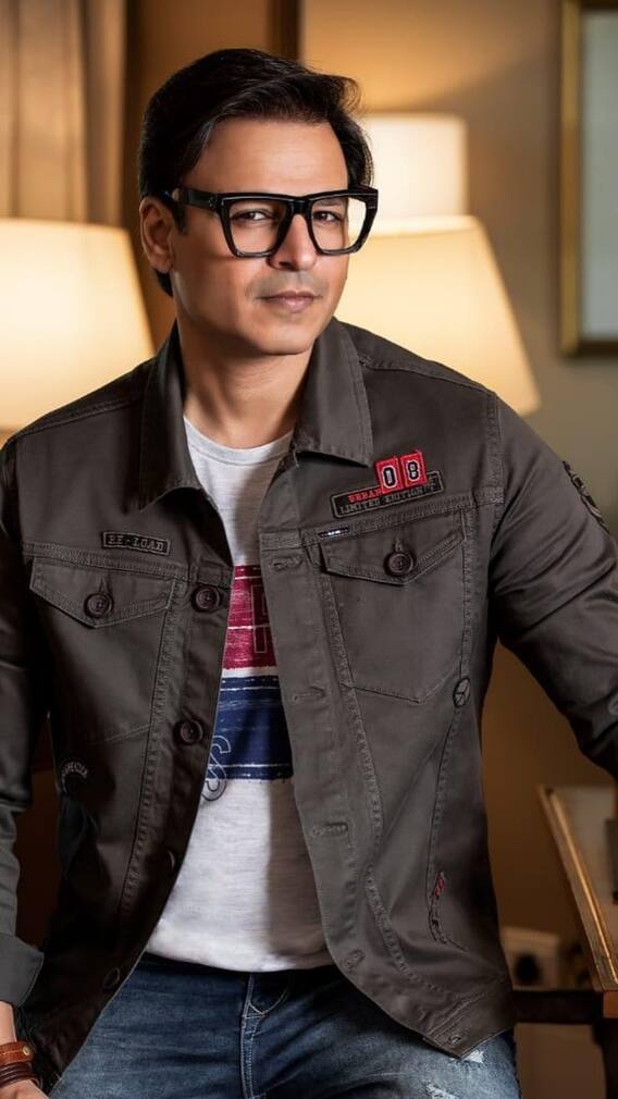 विवेक ओबेरॉय ने खरीदी नई लग्जरी कार, कीमत जानकर रह जाएंगे दंग