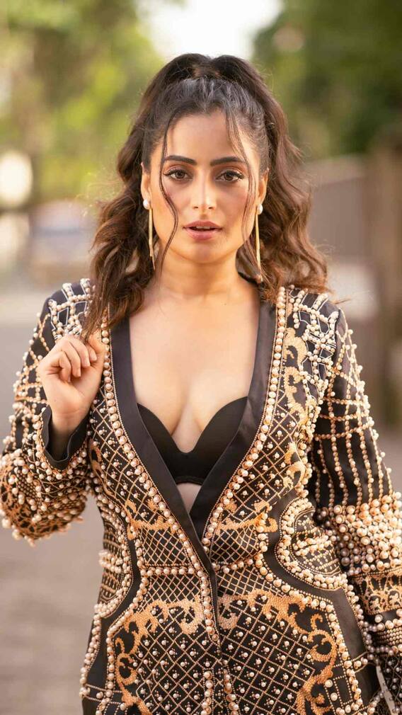 शादी के 3 साल बाद प्रेग्नेंट हैं ऐश्वर्या शर्मा?