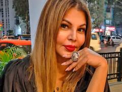 Rakhi Sawant Birthday: बेताल वक्तव्य, बोल्ड लुक..अभिनेत्री राखी सावंत तिच्या या  फटकळ विक्षीप्त बोलण्यानं झाली ट्रोल