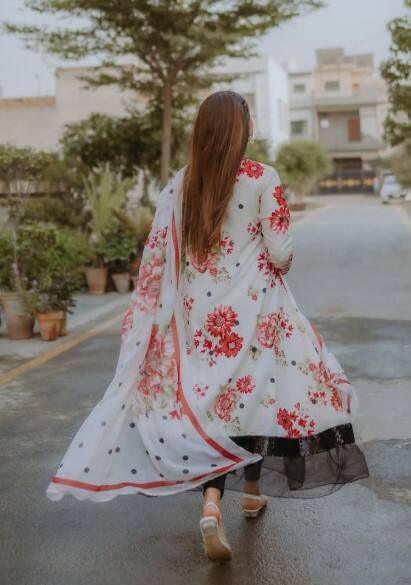 ਕੁੱਲ੍ਹੜ ਪੀਜ਼ਾ ਕਪਲ ਤੋਂ ਬਾਅਦ ਮਸ਼ਹੂਰ ਇੰਫਲੁਇੰਸਰ ਦਾ ਨਿੱਜੀ ਵੀਡੀਓ ਲੀਕ, ਮੱਚਿਆ ਹੰਗਾਮਾ