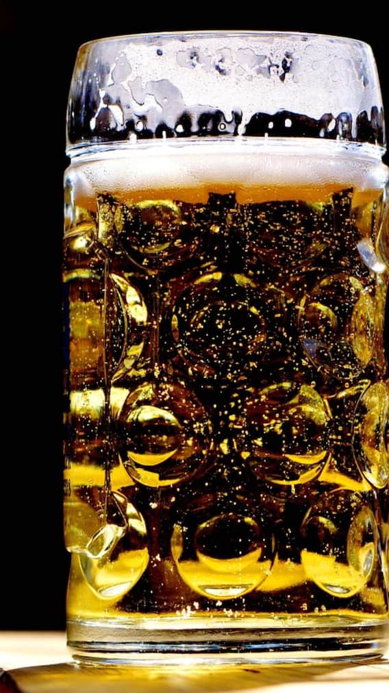 बियर के साथ ये चीज खाने से बनती है भयंकर गैस