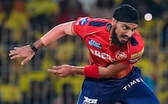 इन 8 खिलाड़ियों के लिए यूज़ किया गया RTM, जानें किन-किन प्लेयर को छोड़ने के लिए तैयार नहीं हुईं टीमें