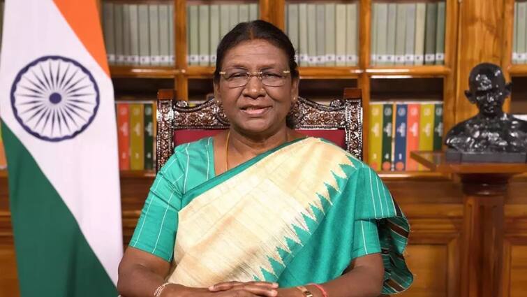 President Droupadi Murmu Visit Tamilnadu today know her tour plan details here President Visit: உச்சகட்ட பாதுகாப்பில் ஊட்டி! இன்று தமிழகம் வருகிறார் குடியரசுத் தலைவர் - திட்டம் என்ன?