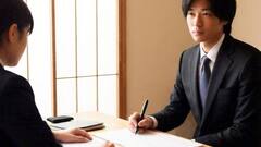 काम में ऊंच नीच होने पर कर्मचारियों से सुसाइड करवाती है यह कंपनी! इस देश में है अजीब उसूल