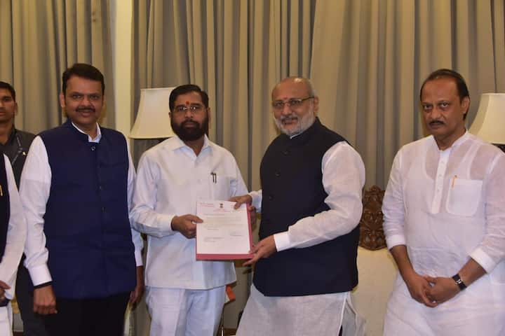 एकनाथ शिंदेंनी आज आपला महाराष्ट राज्याचा मुख्यमंत्री पदाचा राजीनामा राज्यपाल सी. पी. राधाकृष्णन यांचा कडे सोपवला.