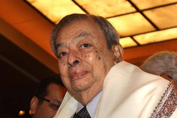 ડૉ. વર્ગીસ કુરિયનને દૂધ ઉત્પાદનમાં તેમના ક્રાંતિકારી યોગદાન માટે ઘણા પુરસ્કારો અને સન્માનોથી નવાજવામાં આવ્યા છે. તેમને સરકાર દ્વારા પદ્મ વિભૂષણ, પદ્મશ્રી અને પદ્મ ભૂષણથી નવાજવામાં આવ્યા હતા.