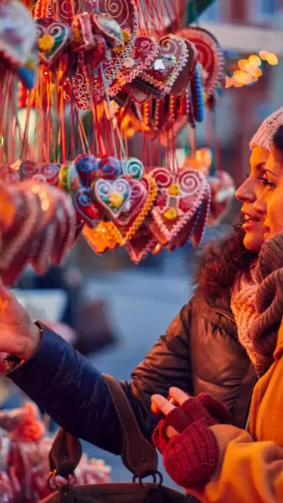 क्रिसमस शॉपिंग के लिए दिल्ली के ये 3 मार्केट्स हैं परफेक्ट