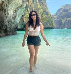 44 की उम्र में 22 की एक्ट्रेसेस को अपनी खूबसूरती से मात देती हैं श्वेता तिवारी, क्या आप जानना चाहते हैं उनके फिटनेस सीक्रेट?