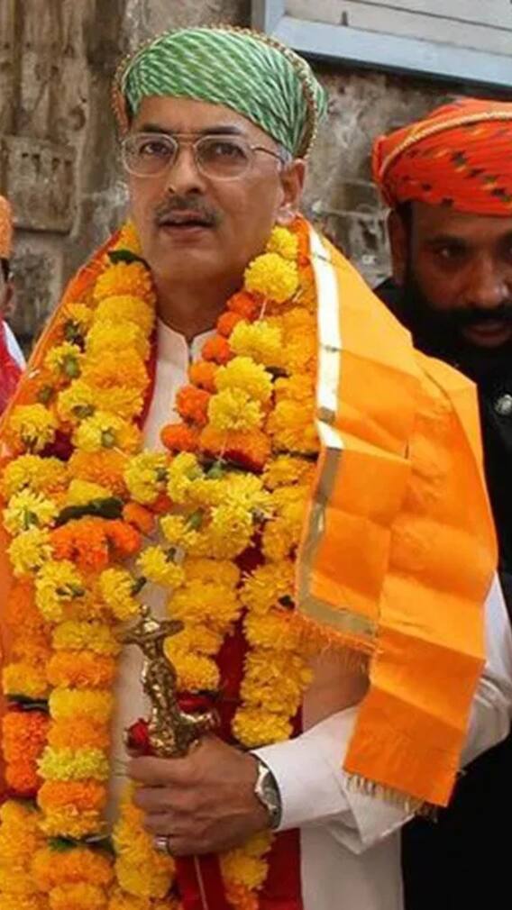 कौन हैं महाराणा प्रताप के वंशज विश्वराज सिंह? जो मेवाड़ के महाराजा की गद्दी पर बैठे