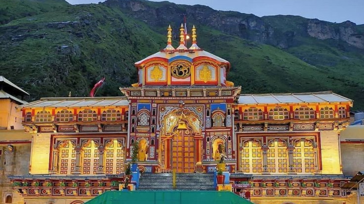 From Triyuginarayan Temple To Badrinath Temple: 5 Indian Temples For A Serene Wedding