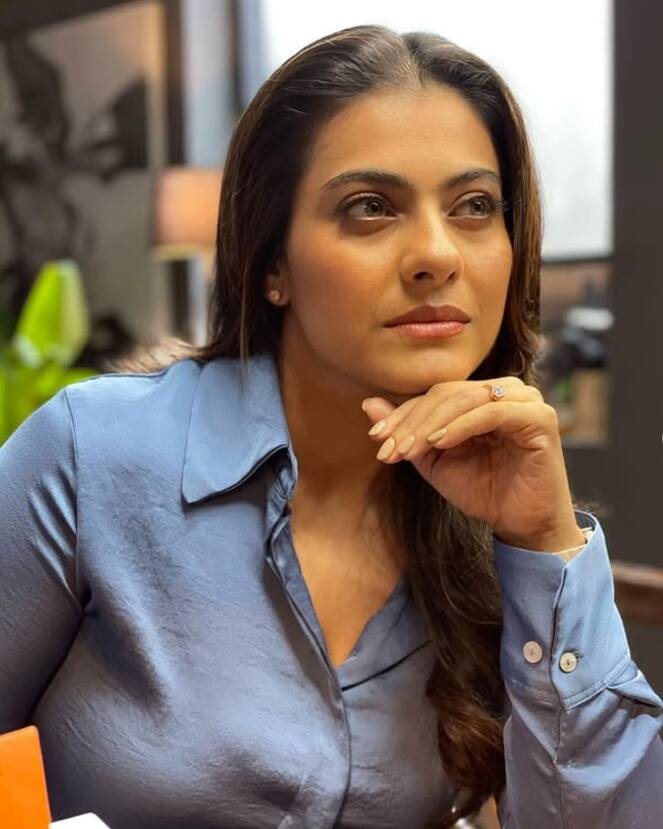 काजोलने तिच्या फिल्मी करियरची सरुवात ‘बेखुदी’ चित्रपटापासून केली होती. पण, तिला खरी ओळख ‘बाजीगर’ चित्रपटामुळे मिळाली.