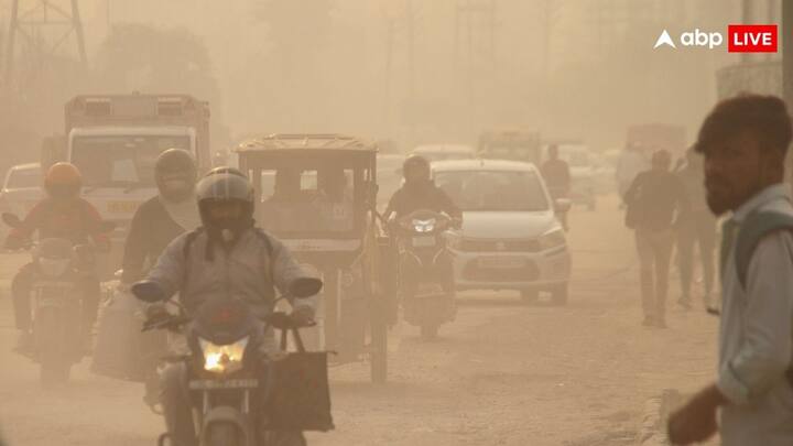 उत्तर प्रदेश में शहरी क्षेत्रों की तुलना में ग्रामीण इलाकों में ठंड का असर ज्यादा देखने को मिल रहा है. खासतौर पर तराई बेल्ट में ठंड और कोहरा बढ़ गया है.