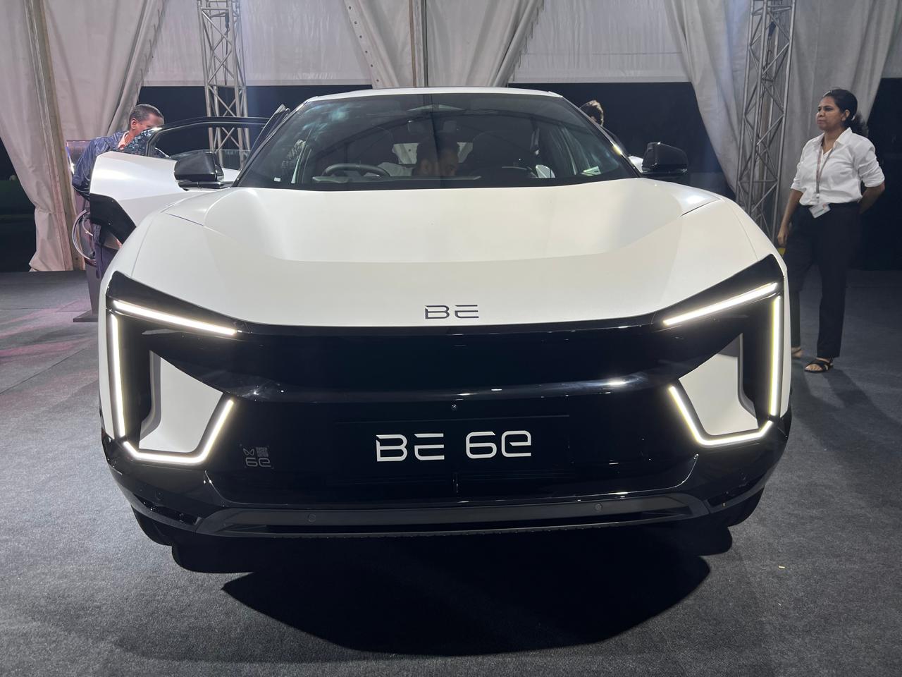 Mahindra BE 6e and XEV 9e EVs Launched — Check Prices And Features