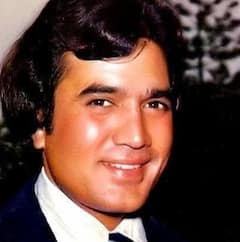 जब फैंस की भीड़ में फंस गए थे राजेश खन्ना, फिर इस एक्ट्रेस ने बचाई थी 'काका' की जान