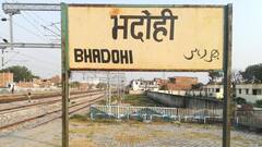 भदोही में RSS कार्यकर्ताओं ने बदला अजीमुल्ला चौराहे का नाम, हनुमान चालीसा का पाठ कर की पूजा