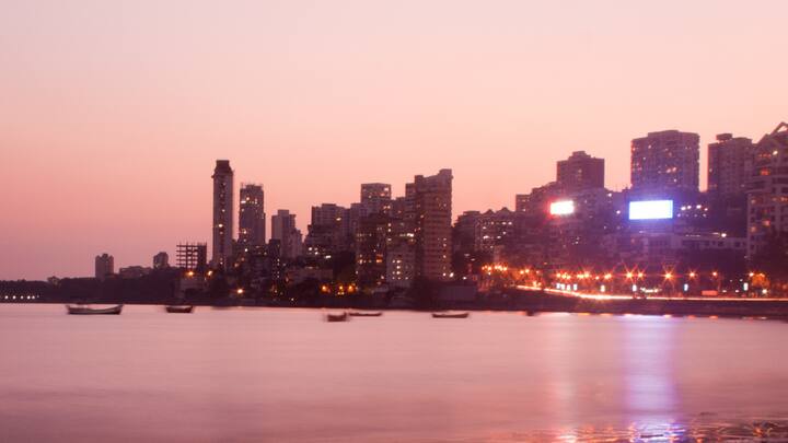 Tech Capital Rising: The cutest transformation has come through India rapidly urbanising. Cultural, commercial and technological hubs. Bengaluru also referred to as the Silicon Valley of India is a backbone of a thriving metropolitan city with a booming start-up culture. Mumbhai, self-proclaimed as the financial nerve center of India embraces an unapologetic cosmopolitan lifestyle with heart-stealing monuments like Gateway of India. (Image source: Canva)