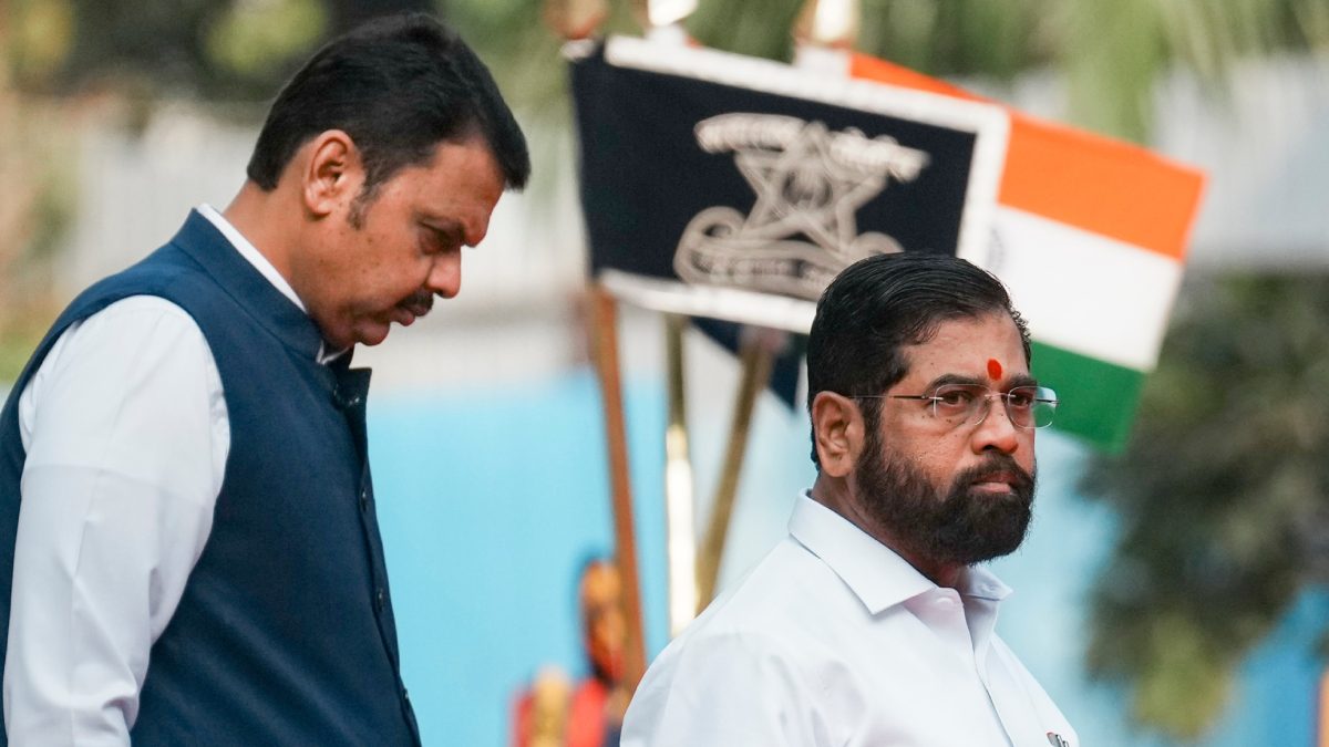 महाराष्ट्र का मुख्यमंत्री कौन? Eknath Shinde के बयान पर सपा ने ली चुटकी, कहा- अपना किरदार पहचानिए