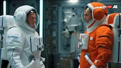 ઓરેન્જ અને વ્હાઇટ, બે પ્રકારના સ્પેસસૂટ કેમ પહેરે છે એસ્ટ્રોનૉટ્સ ? જાણી લો જવાબ