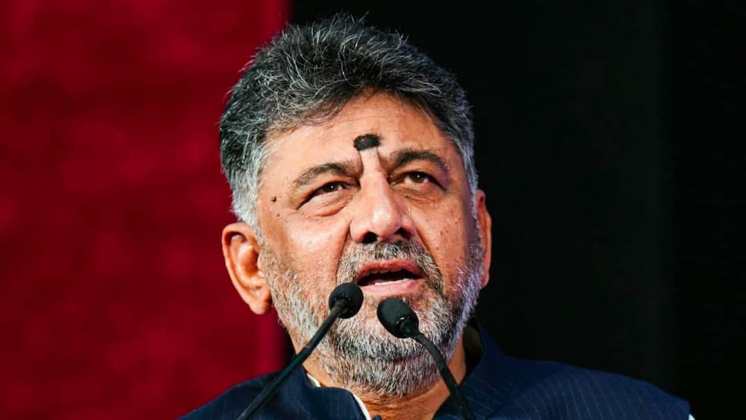 Karnataka Cabinet Reshuffle Likely? DK Shivakumar Hints At Changes, Says 'Message Has Been Given' Karnataka Cabinet Reshuffle Likely DK Shivakumar Hints At Changes Says Message Has Been Given Karnataka Cabinet Reshuffle Likely? DK Shivakumar Hints At Changes, Says 'Message Has Been Given'