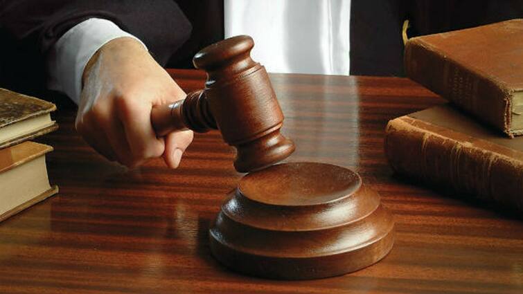 Thanjavur news  laborer murder case 10 people sentenced to life imprisonment tnn ஓட, ஓட விரட்டி கூலித் தொழிலாளி கொல்லப்பட்ட வழக்கு; 10 பேருக்கு ஆயுள் தண்டனை
