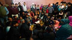 दिल्ली विधानसभा चुनाव से पहले BJP के ‘झुग्गी प्रवास’ को AAP ने बताया ‘झुग्गी टूरिज़्म’, जानें क्या है मामला