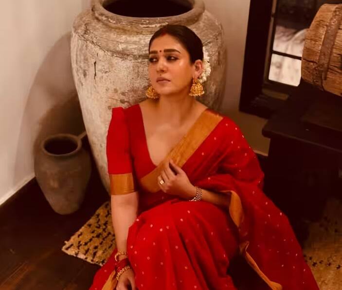 હવે આ ‘યુદ્ધ’ નયનતારા અને ધનુષ વચ્ચે ચાલુ છે. હવે આ કેસના જવાબમાં નયનતારા સોશિયલ મીડિયા પર શું જવાબ આપે છે? તે માટે રાહ જોવી પડશે.