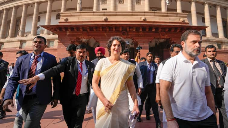 Priyanka Gandhi's Kasavu Saree During Parliament Oath Evokes Memories Of Grandmother Indira