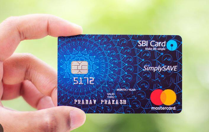 1 डिसेंबर 2024 पासून, क्रेडिट कार्डे डिजिटल गेमिंग प्लॅटफॉर्म/व्यापारी यांच्याशी संबंधित व्यवहारांवर रिवॉर्ड पॉइंट ऑफर करणार नाहीत.