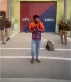 जेल से छुटने के बाद खुशी से कैदी करने लगा ब्रेक डांस | ABP NEWS SHORTS