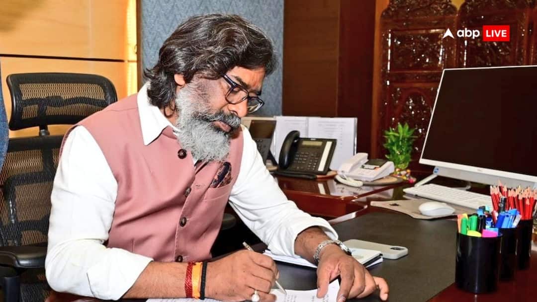 Jharkhand CM Hemant Soren decision Maiya Samman Yojana CM बनते ही हेमंत सोरेन का पहला फैसला, मंईयां सम्मान योजना को लेकर किया बड़ा ऐलान