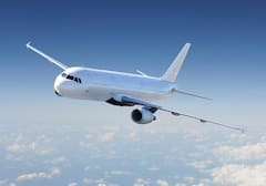 आठवड्याच्या 'या' दिवशी स्वस्त विमान तिकीट मिळतात !