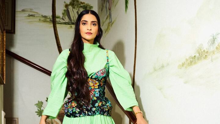 Sonam Kapoor treated fans with pictures from her Thanksgiving photoshoot on Gram.