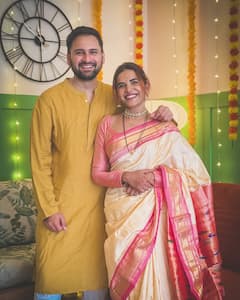 Mitali Mayekar :मराठमोळी अभिनेत्री मिताली मायेकरचा भन्नाट लूक, साडीला दिला मॉर्डन टच; पाहा लेटेस्ट फोटो!