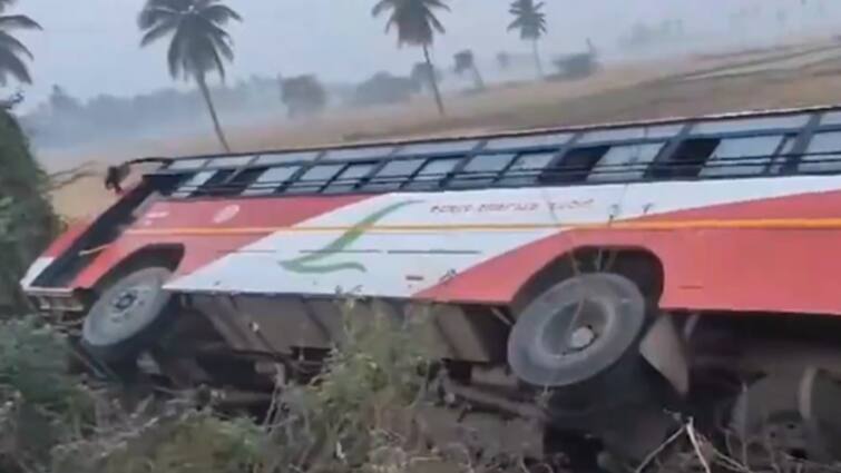 Karnataka: 60 Students, 7 Teachers Sustain Injuries As School Bus Overturns During Trip