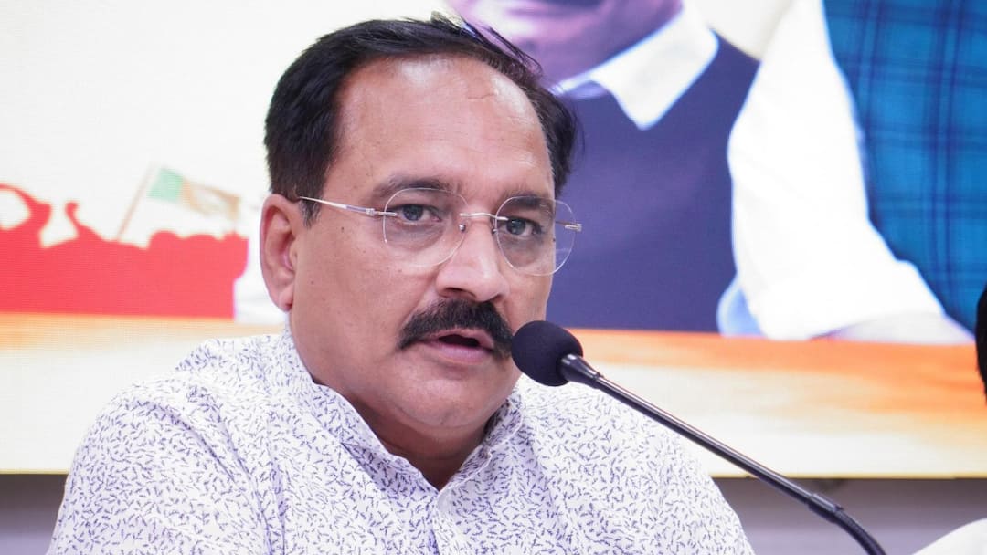 Delhi Election 2025 BJP first time formed 43 committees against AAP aggressive campaign Virendra Sachdeva ann AAP के आक्रामक प्रचार के खिलाफ पहली बार BJP ने गठित की 43 कमेटी, सौंपी ये जिम्मेदारी