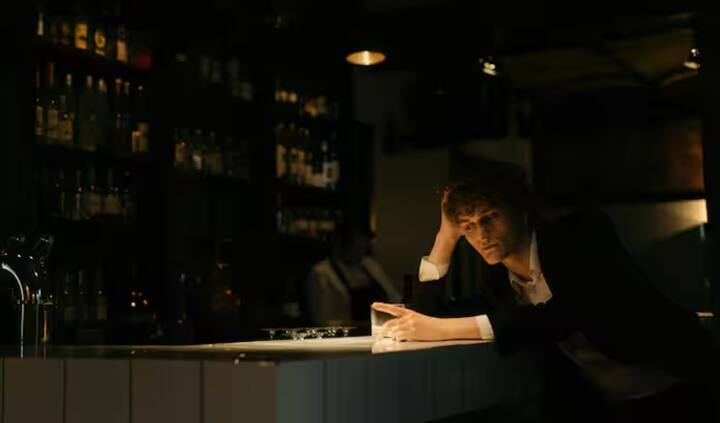 ਜਦੋਂ ਕੋਈ ਵਿਅਕਤੀ ਪਿਛਲੀ ਰਾਤ ਦੀ ਗੱਲਬਾਤ, ਘਟਨਾ, ਜਾਂ ਕਿਸੇ ਨਾਲ ਗੱਲਬਾਤ ਨੂੰ ਯਾਦ ਨਹੀਂ ਰੱਖ ਸਕਦਾ ਹੈ, ਤਾਂ ਇਹ ਉਸਨੂੰ ਹੋਰ ਬੇਚੈਨ ਅਤੇ ਚਿੰਤਤ ਬਣਾ ਸਕਦਾ ਹੈ। ਡਰ ਵਧਦਾ ਰਹਿੰਦਾ ਹੈ ਕਿ ਸ਼ਾਇਦ ਉਸ ਨੇ ਕੁਝ ਗਲਤ ਜਾਂ ਅਸਾਧਾਰਨ ਕੀਤਾ ਹੈ।